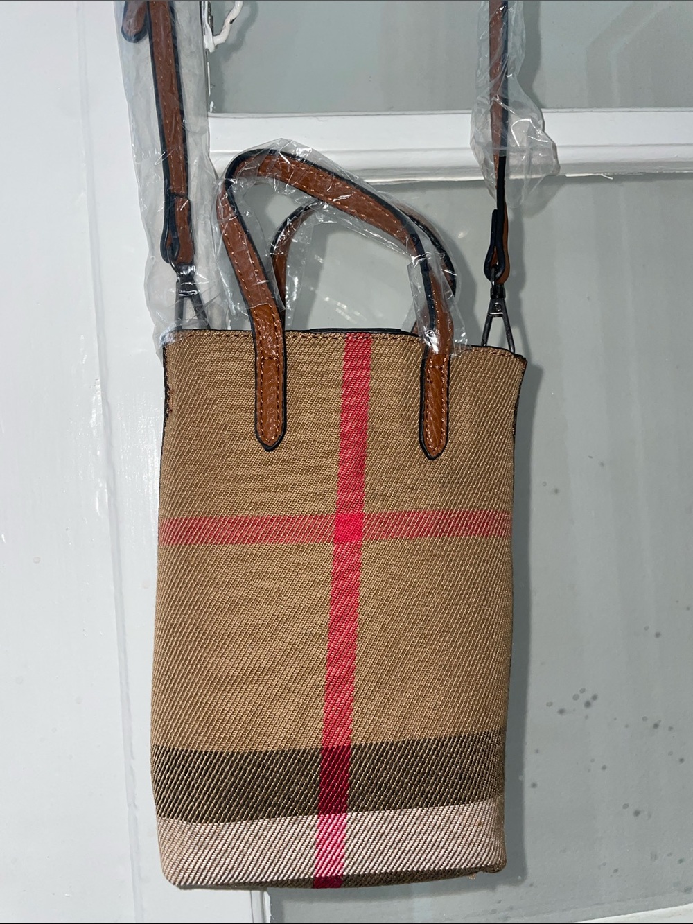 Crossbody Burberry vibe